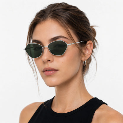 variant-color:silver-green | 04 model-fit